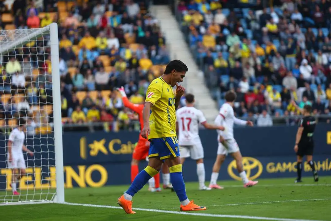 C&aacute;diz CF - Cultural Leonesa. | Trekant Media