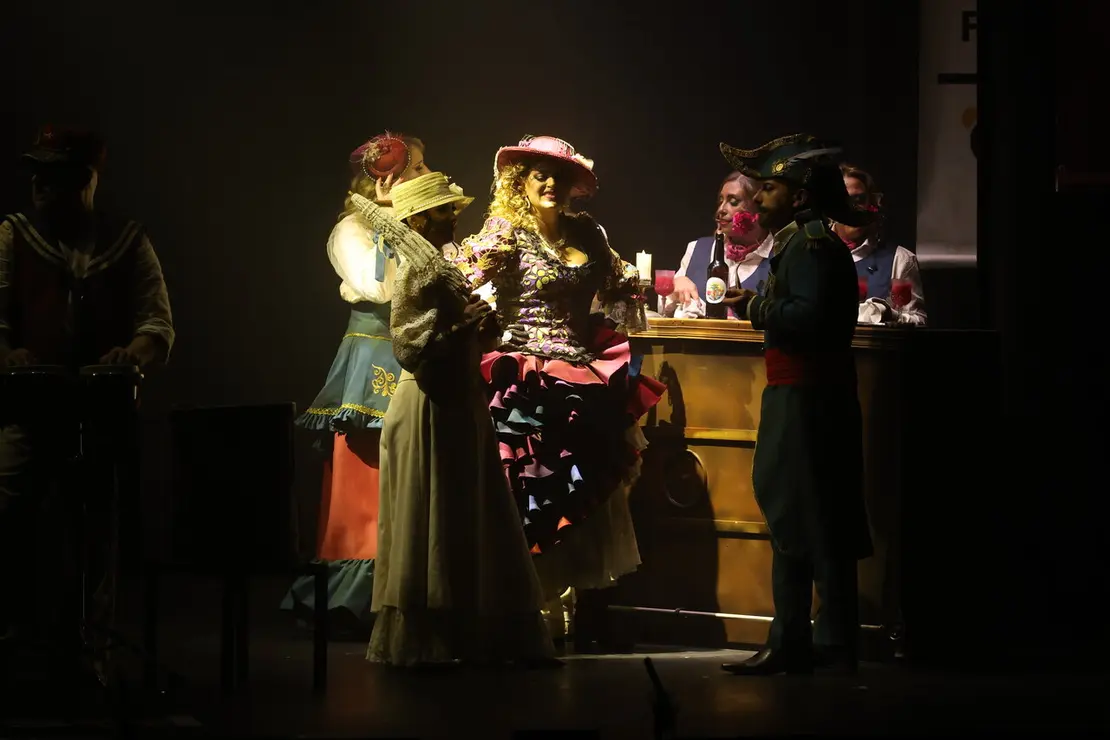Coro 'Caf&eacute; Puerto Am&eacute;rica'. | Ra&uacute;l Albera
