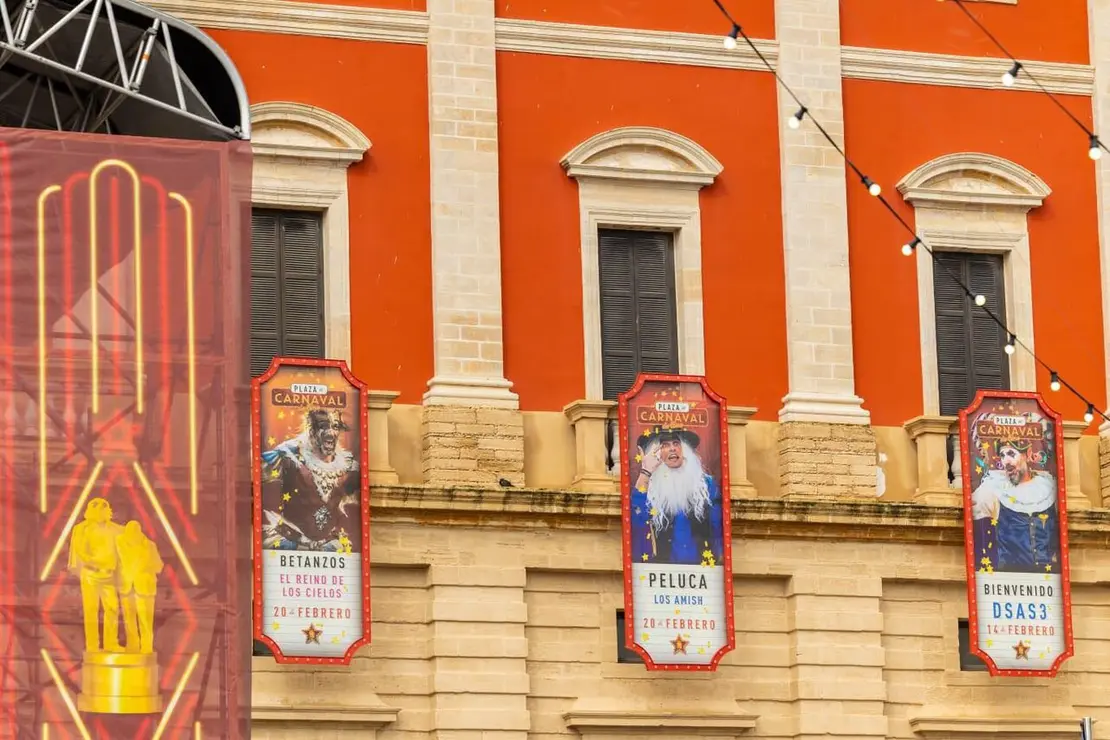 La plaza del Rey ya presume de Carnaval de cine | Ayuntamiento.