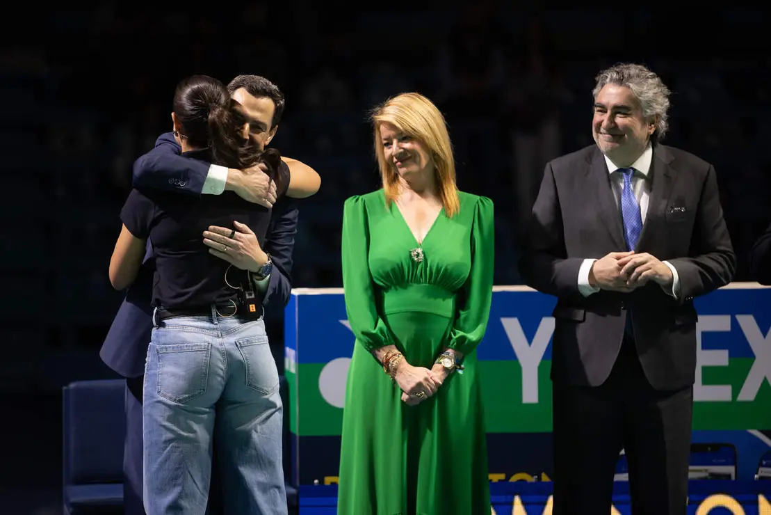 Carolina Mar&iacute;n se despide del b&aacute;dminton con un emocionante homenaje en Huelva. | Clara Carrasco / EP.