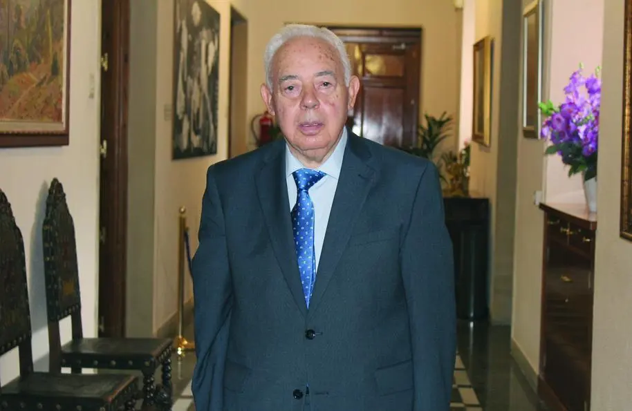 Vicente Oya. - Viva