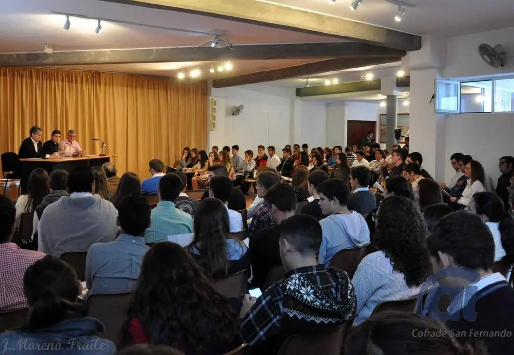 Encuentro de J&oacute;venes Cofrades. - M. Fraile