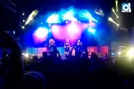 Los m&aacute;s j&oacute;venes, entregados a la banda Sweet California