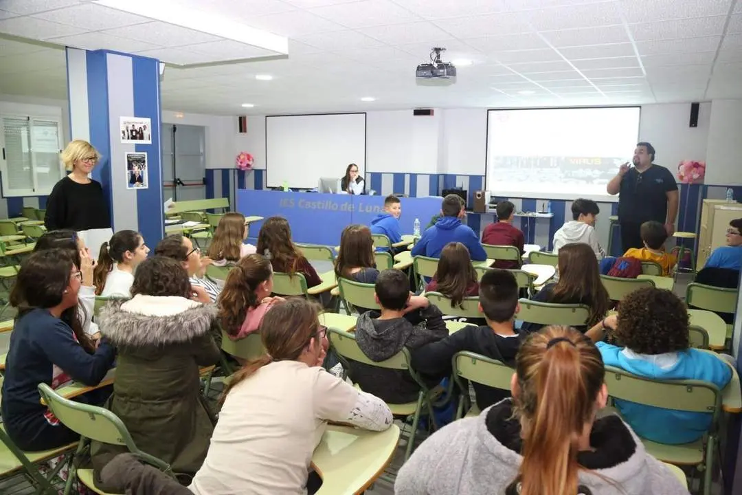Taller en el IES. - Viva Rota