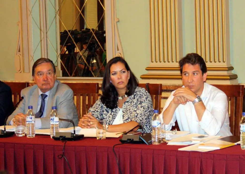 Mart&iacute;n, entre Figueroa y Gallardo - VH