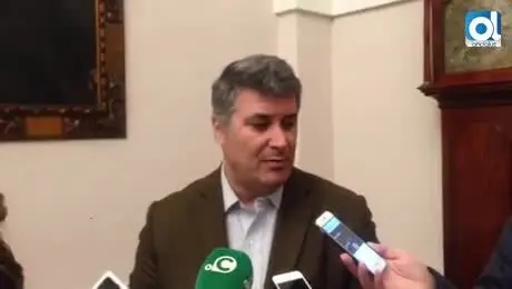 La comisi&oacute;n de limpieza deja con la miel en los labios