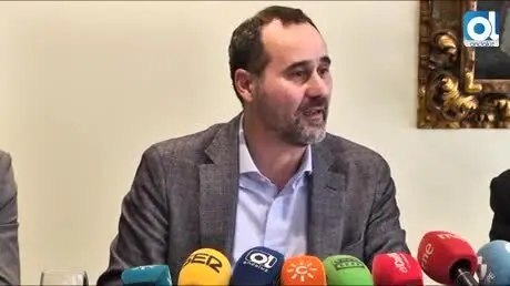 "Estamos para ayudar al Ayuntamiento, no para hacer su trabajo"