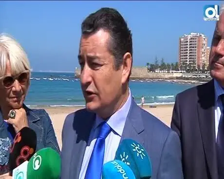 La muralla de C&aacute;diz seguir&aacute; con "actuaciones paliativas" en 2017
