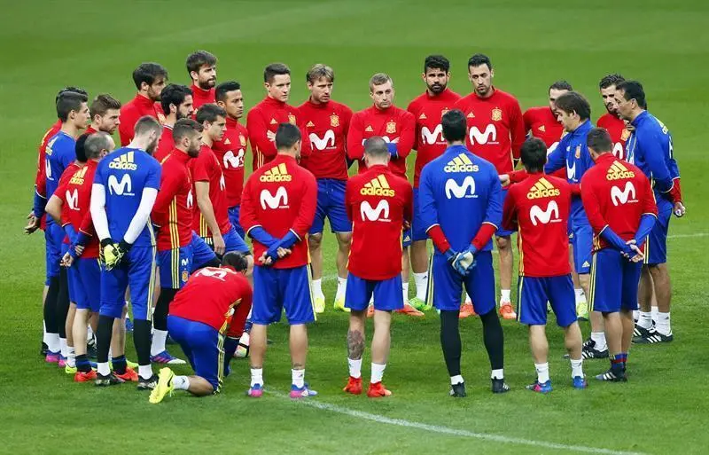 entrenamiento de espa&ntilde;a - efe