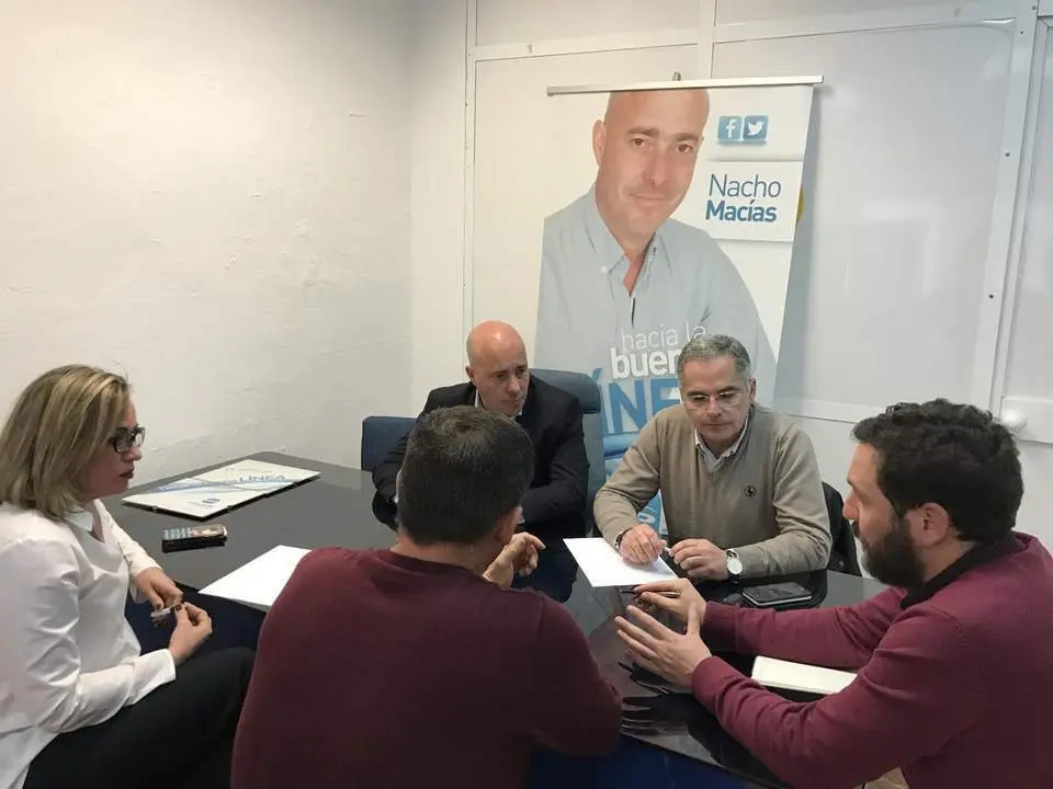 Reuni&oacute;n con los pescadores - AI