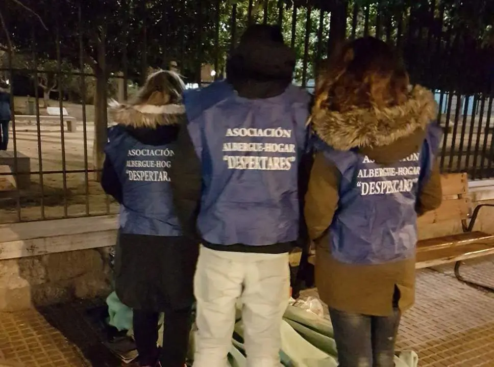 Voluntarios de Despertares. - Viva