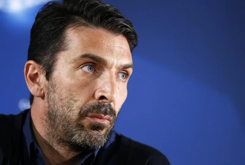 buffon - efe