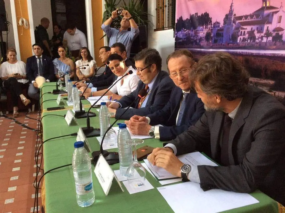 Presentaci&oacute;n del Plan Aldea - VH