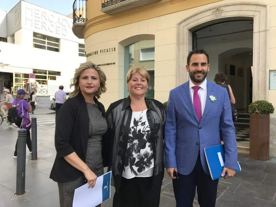 Do&ntilde;a, Moreno y P&eacute;rez - PSOE M&Aacute;LAGA