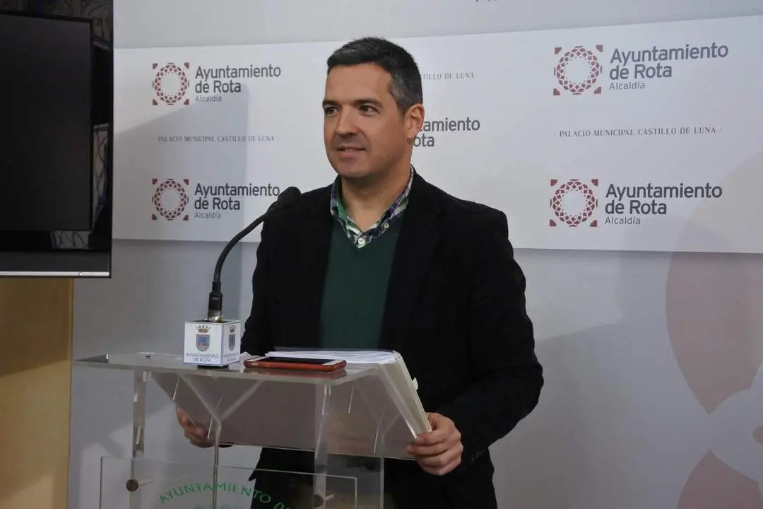 Javier Ruiz Arana, alcalde de Rota. (archivo) - O. P.