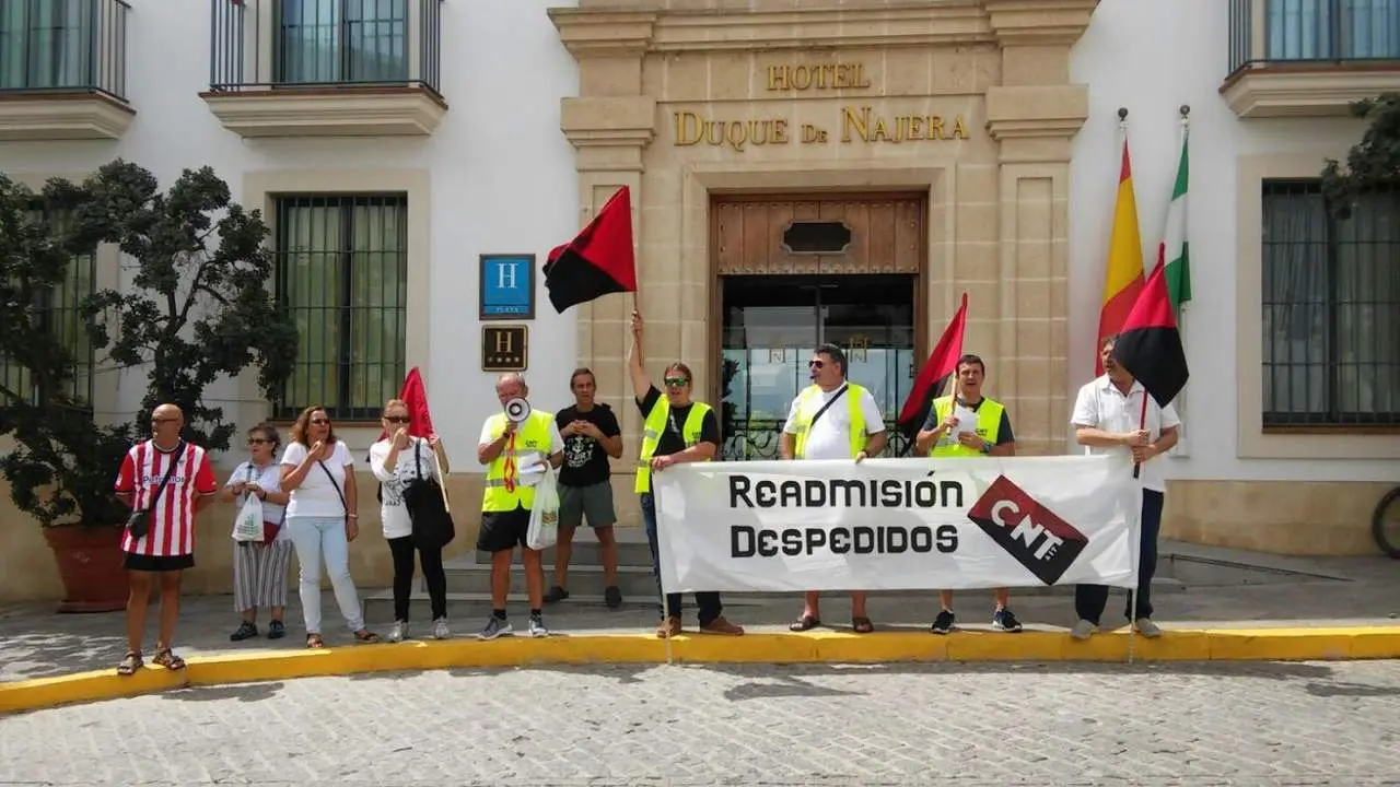 Protesta de la CNT. - Viva Rota