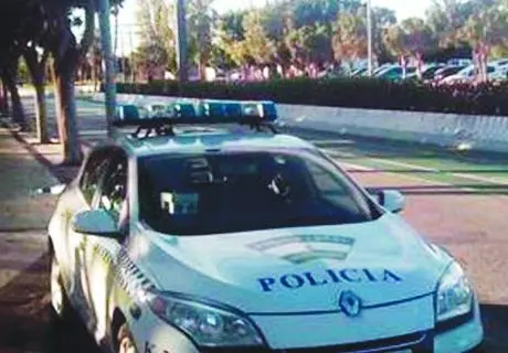 coche de polic&iacute;a local - vm