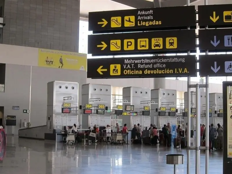 Arrestado a su llegada al aeropuerto de M&aacute;laga - vm