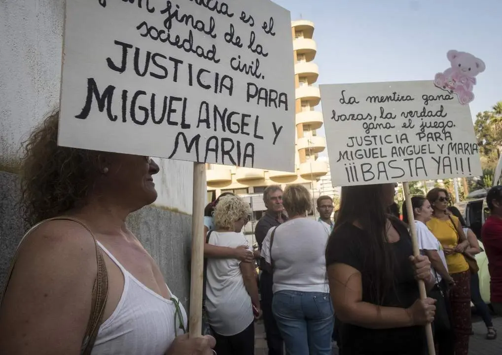 Piden justicia para las v&iacute;ctimas - EFE / J. P&Eacute;REZ