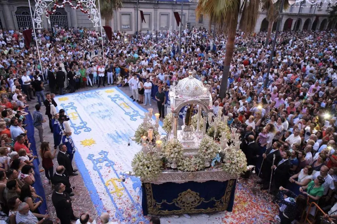 Procesi&oacute;n de la Virgen de la Cinta - VH