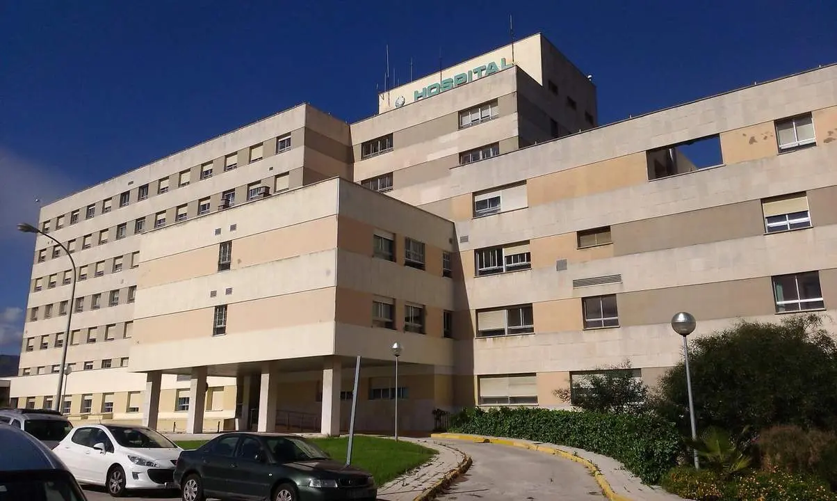 Hospital Punta Europa - R. R.