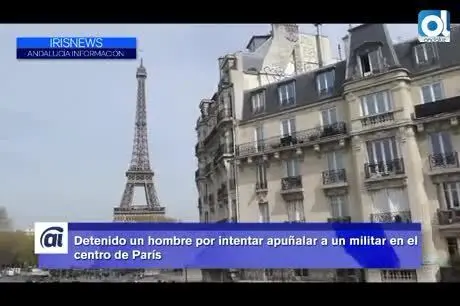 Un hombre armado con un cuchillo intenta agredir a un militar en Par&iacute;s