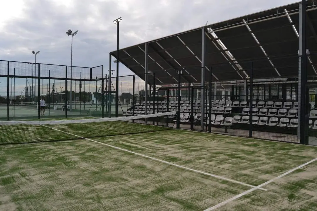 Pista de p&aacute;del central - V.T.