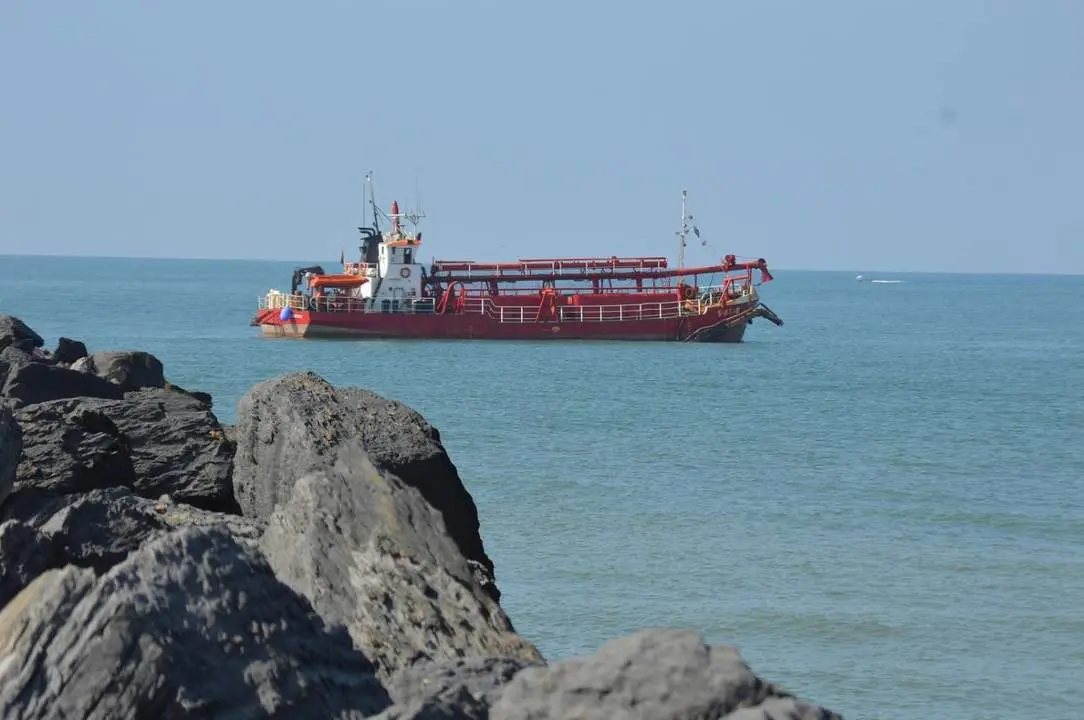 El dragado, vital para la pesca - VH