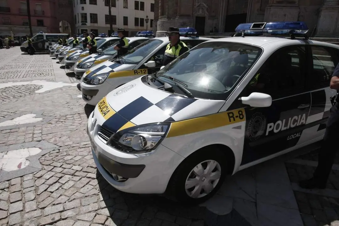 Agentes de la Polic&iacute;a Local. - Archivo