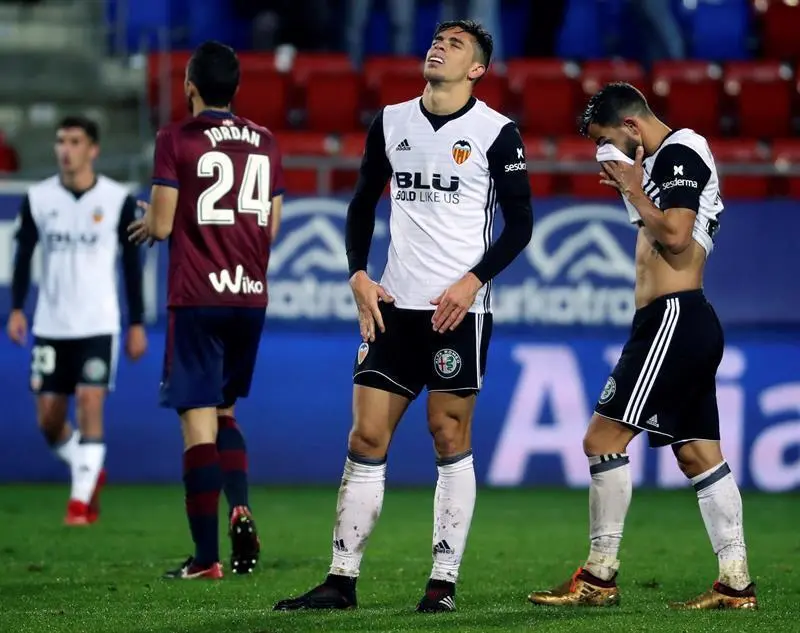 pinchazo del valencia - efe