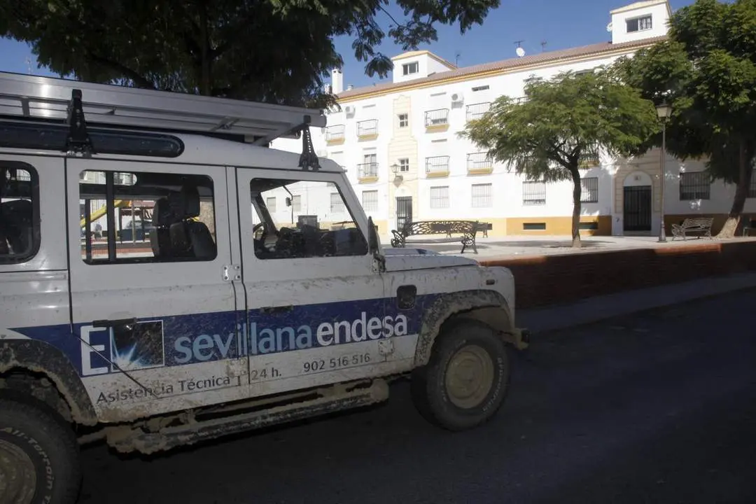 Un veh&iacute;culo de Endesa.- - VCO