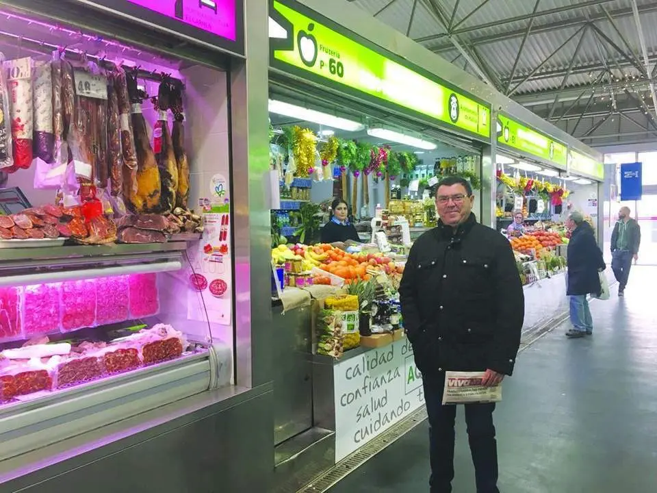 El presidente de los detallistas en el Mercado - VGPALACIOS