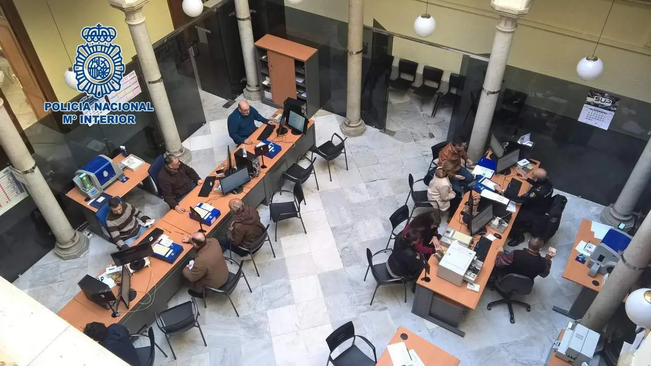 Servicio del DNI en Comisar&iacute;a de Jerez - Polic&iacute;a