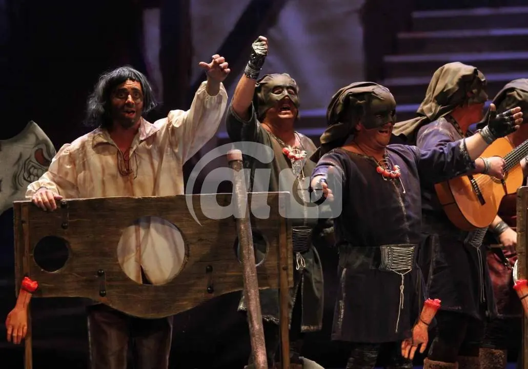 la familia verdugo - &aacute;lvaro geneiro