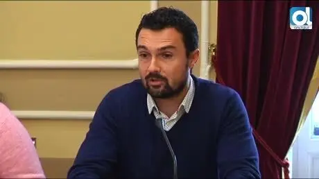 Vila matiza que conoc&iacute;a el convenio entre Consistorio y UCA