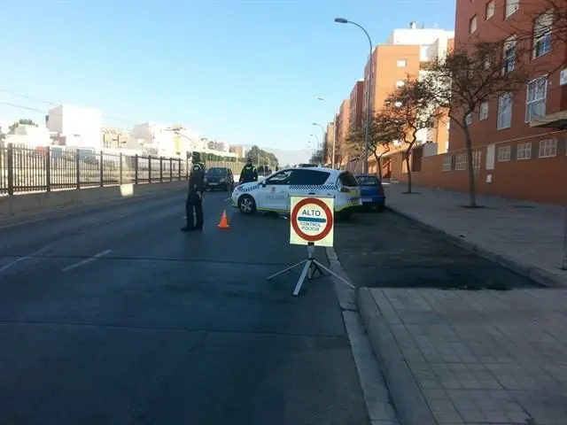Polic&iacute;a Local de Almer&iacute;a - ai