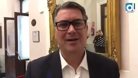 "El alcalde de C&aacute;diz ha perdido el control de las playas"