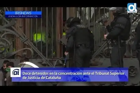 Doce detenidos tras impedir la entrada al TSJC en Barcelona