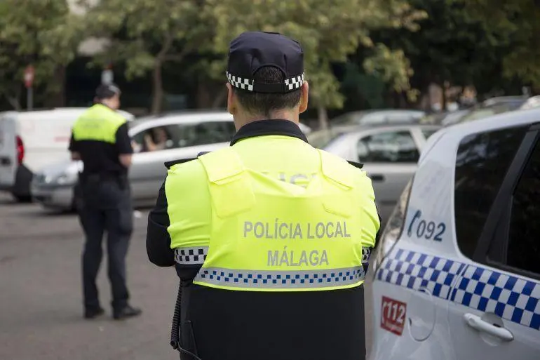 Polic&iacute;a Local. - 