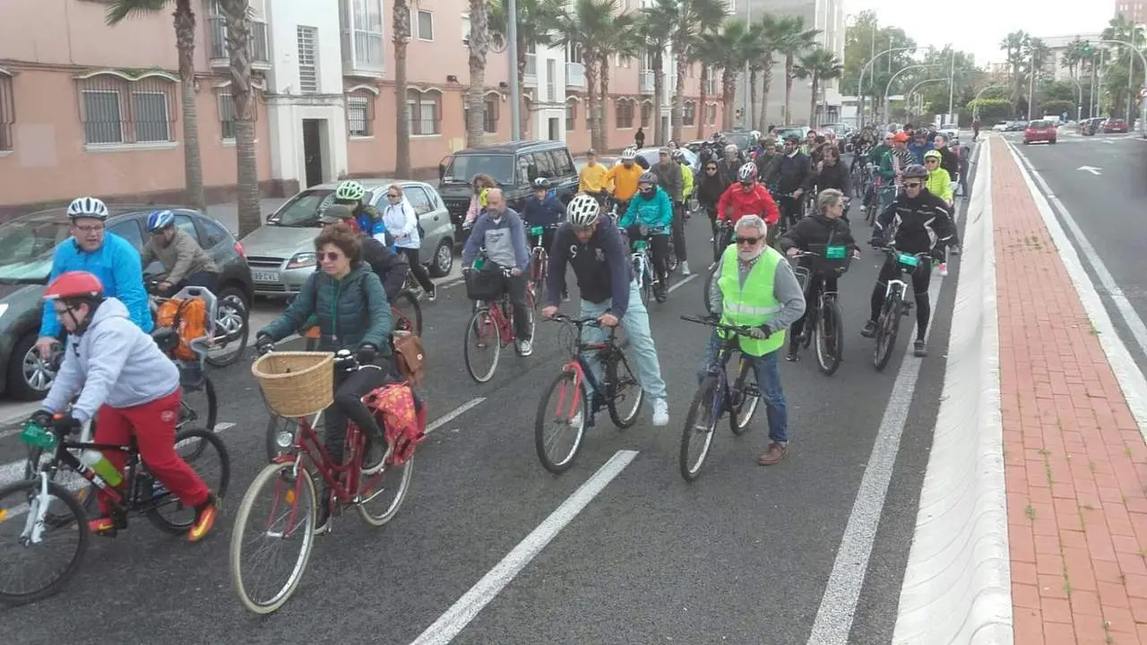 Bicifesti&oacute;n en C&aacute;diz. - MA Rodr&iacute;guez S&aacute;nchez.