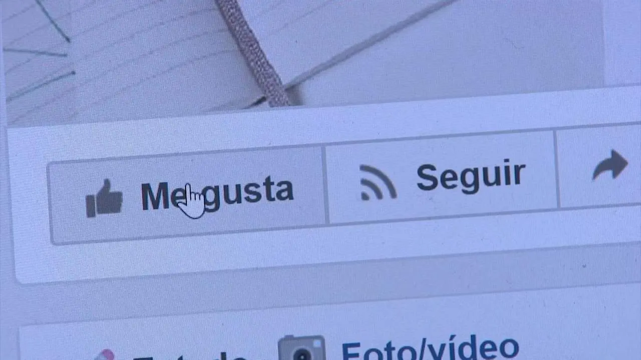 Facebook. - EP