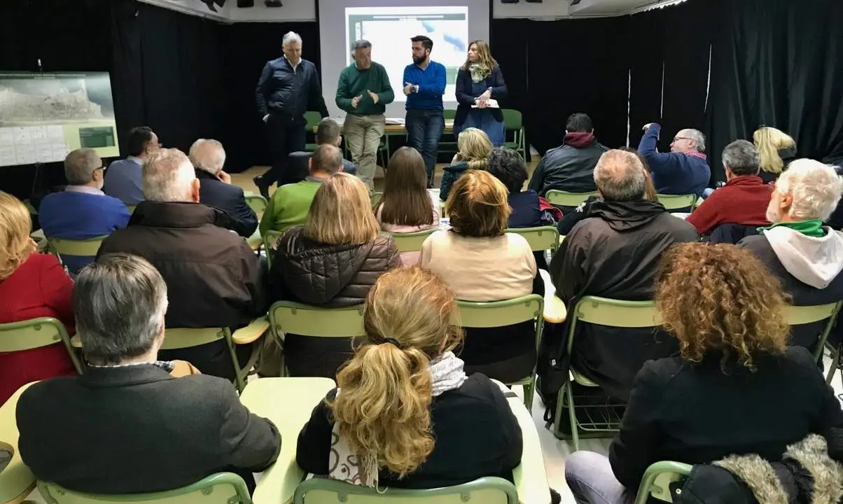 Encuentro con los socialistas gaditanos. - Viva
