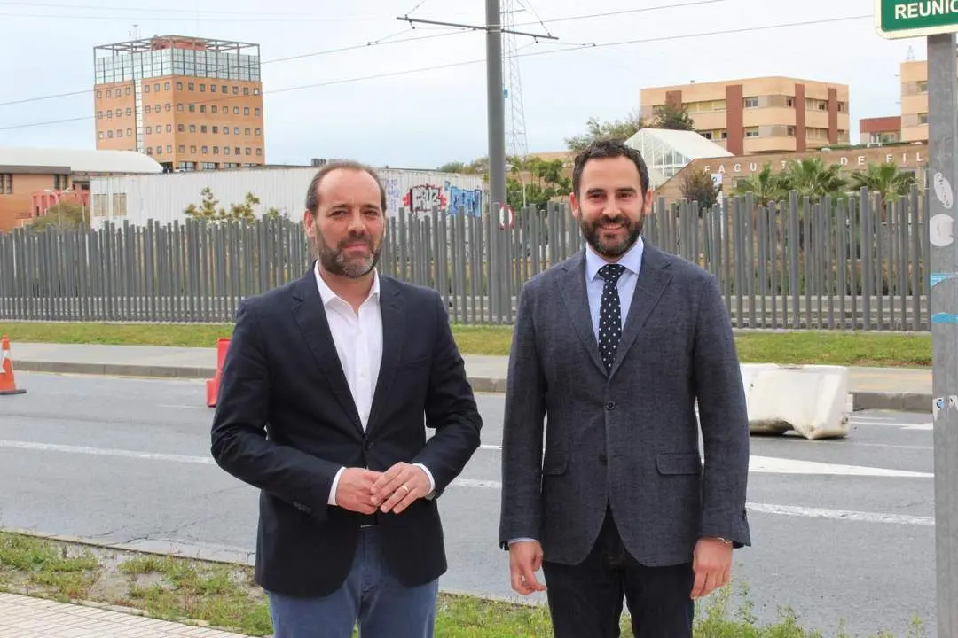 Cass&aacute; (i) y P&eacute;rez - vm