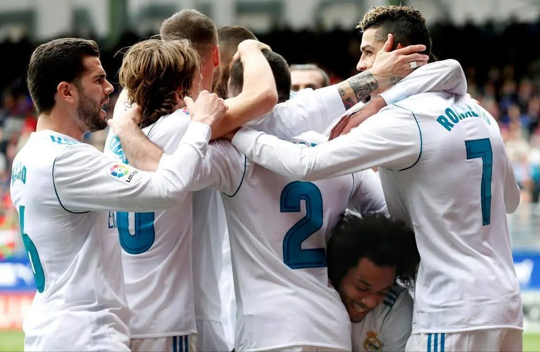 Dos goles de Cristiano dan la victoria al Real Madrid en Eibar