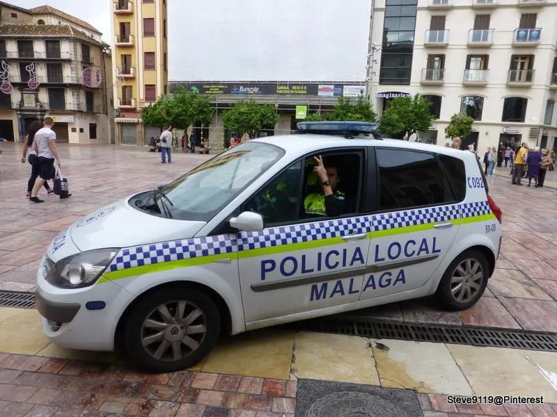 Polic&iacute;a Local.  - VM