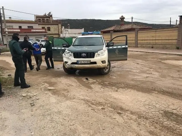 Un detenido en La L&iacute;nea, foto de archivo.- - EP