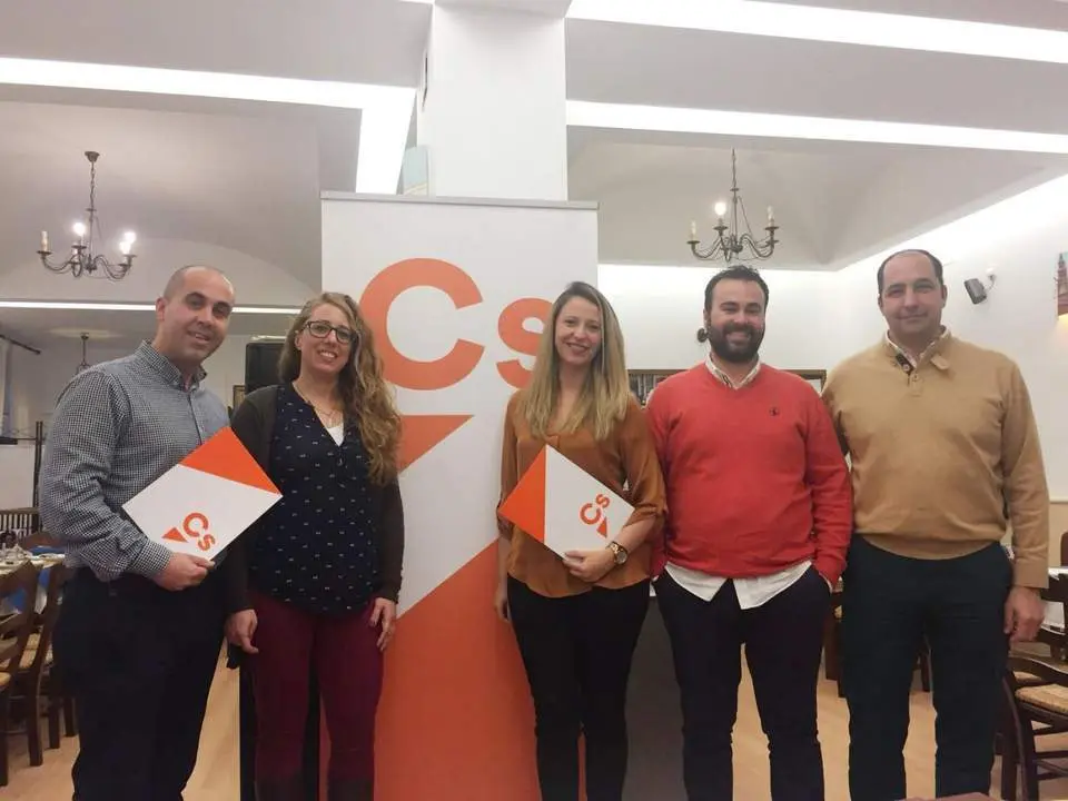 Grupo en Medina Sidonia. - C's