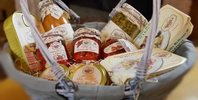 Latas de conservas. - EFE