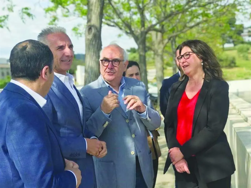 REPRESENTANTES DE LA JUNTA.  - EP