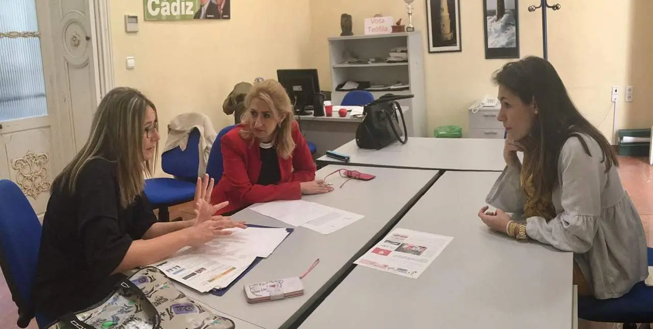 Reuni&oacute;n Izquierdo y Seco con asociaci&oacute;n de matronas. - Informaci&oacute;n.
